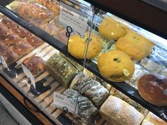 -Dough&Joe团憩(瑞虹天地月亮湾店)