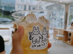 -HUGS coffee(东区店)
