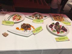 -百老汇美食街