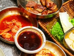 -草家酱蟹炭火烤肉店(珲春南路一店)