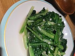 -先启半步颠小酒馆(嘉定万达店)