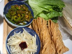 烙馍卷馓子-谷雨春红烧鲤鱼(经三路店)