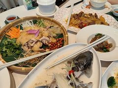 -千灯盛汇·头牌粤菜(致越优城店)