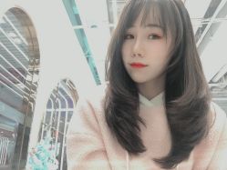 -BULB STUDIO 巴柏明星发型工作室