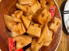-泉畔人家·老济南经典鲁菜(大明湖店)