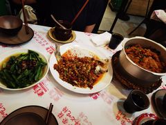 -堂瓦里·33年传统赣菜(第一街区店)