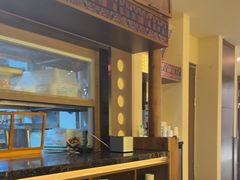 -良米山·云南野生菌过桥米线(上海首店)