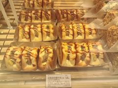 -好利来(上海长宁龙之梦店)