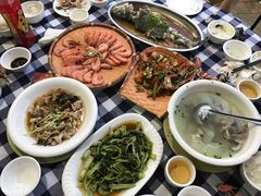 -钱大妈海鲜饭店(保利林语店)