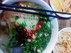 -陇上全荟兰州传统牛肉面(延吉路店)