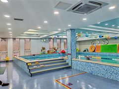 -乐悠游亲子游泳俱乐部