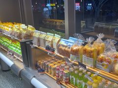 -巴黎优朵烘焙馆(菱角湖壹号店)