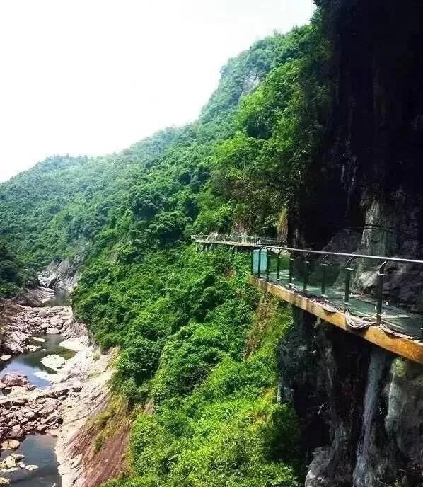 福州近郊的玻璃棧道——永泰天門山