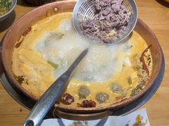 -洱火云南酸菜牛肉火锅(石景山当代商城店)