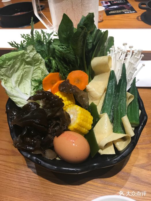 呷哺呷哺(曲江星悦荟店)人气鲜蔬拼盘图片 - 第3张