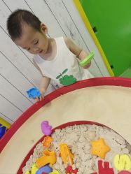 -莫莉幻想儿童乐园(北京上地华联店)