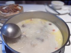 -煲王粤菜餐厅(中侨中心店)