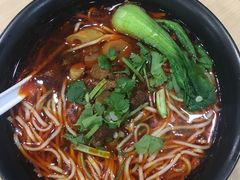 -李先生牛肉面大王(北京站售票厅餐厅)