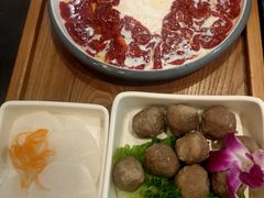-井格重庆火锅(临平银泰城店)
