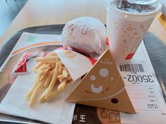 -麦当劳(政通路店)