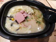-阿香米线(宁波来福士广场店)