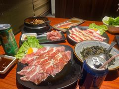 -山之屋炭火烧肉·生啤畅饮(大朗万科中央公园店)