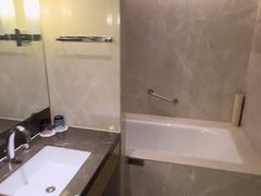 -上海新锦江大酒店