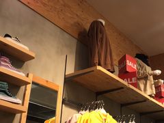 -ABC MART(心斎橋店)