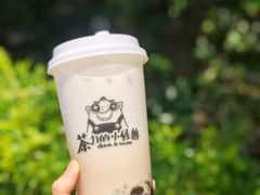 双蛋小皇椰（白屁屁）-茶力的小怪兽(梅林卓悦汇店)