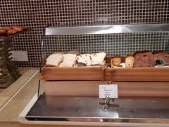 -好日子皇冠假日酒店·君怡咖啡厅(特美思大厦店)