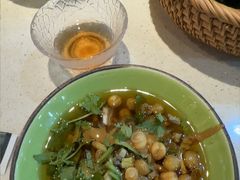 -一叶一世界·素食餐厅(锦华万达店)
