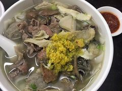 -潮镇老尾牛杂(环城西路店)
