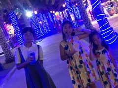 -三亚海昌梦幻海洋不夜城