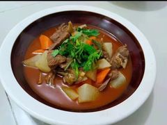 -红樱桃月嫂育婴师(徐汇总店)