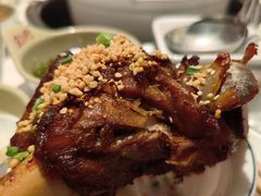 -三人行骨头王火锅(长寿店)