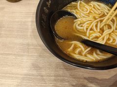 -桂在香知桂林米粉(红博中央公园店)