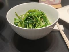 -忆江南·临江鱼馆