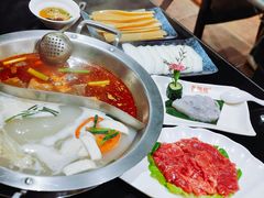鸳鸯锅底-吴记老锅底麻辣火锅(福州路店)