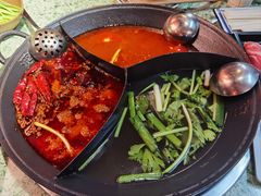 -鸿姐老火锅(静安店)