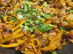-富正毅三下锅(体育馆店)