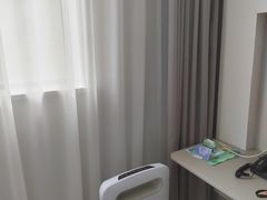 -白玉兰酒店(上海田子坊马当路地铁站店)