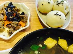 -玖鲜小笼(中山广场店)