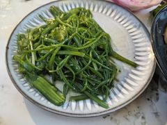 -春天里餐厅·云南创意菜特色美食(束河店)