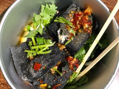 黑色经典臭豆腐-黑色经典臭豆腐·湖南特产(太平街口店)