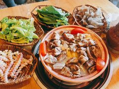 -阿婆情腊排骨火锅(金虹路店)