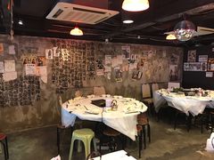 大堂-鲜入围煮花胶鸡海鲜火锅