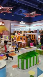 -LuckyStar幸运星家庭娱乐中心(东莞国贸店)