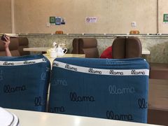 大堂-伊鼎牛肉面(潍坊路店)