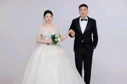 -挪娅婚纱摄影皇家会所