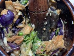 皮蛋青椒擂茄子-费大厨辣椒炒肉(黄兴中心广场店)